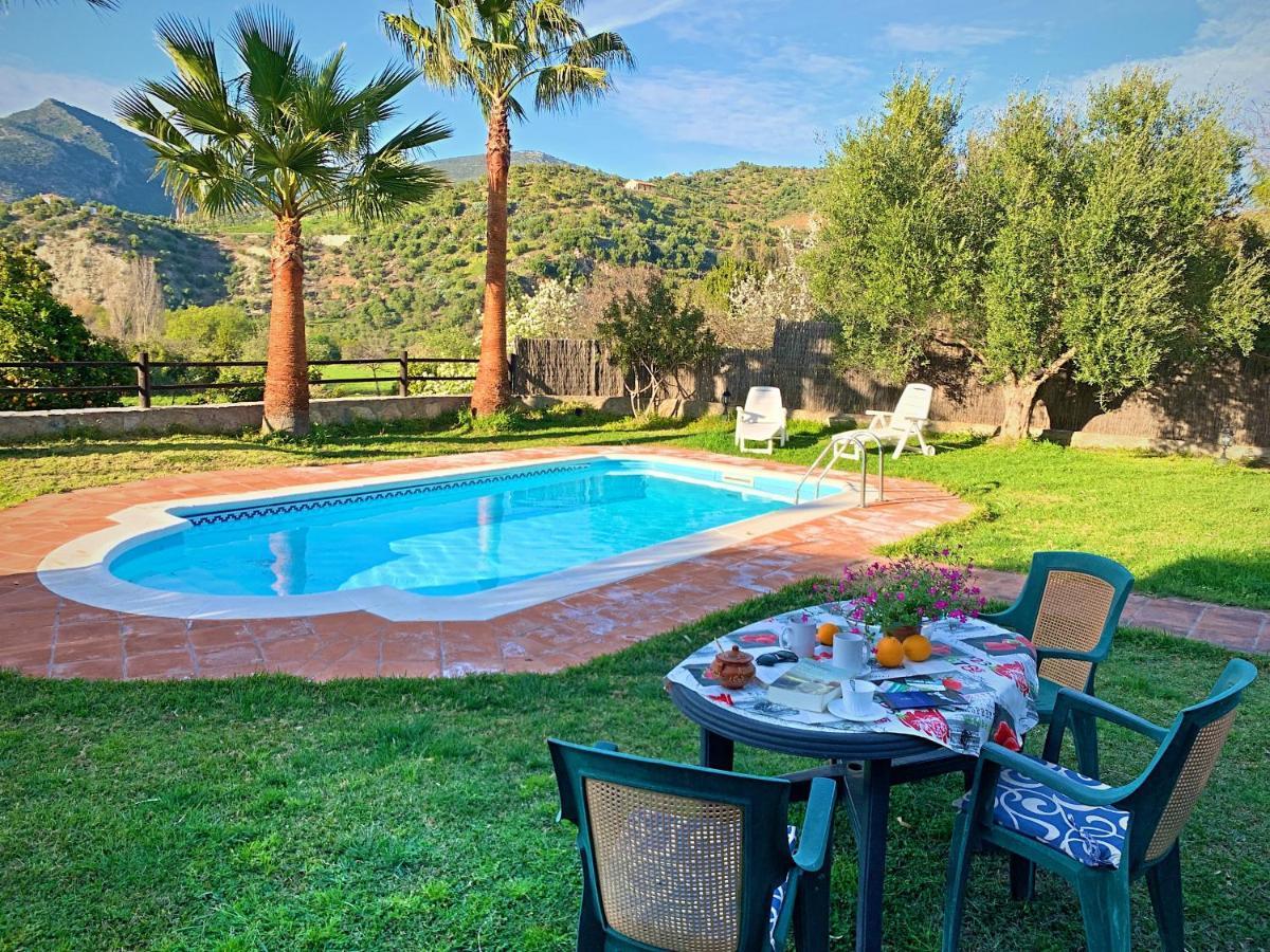 Vivelorural Casa Y Piscina En Zahara De La Sierra Villa Exteriör bild